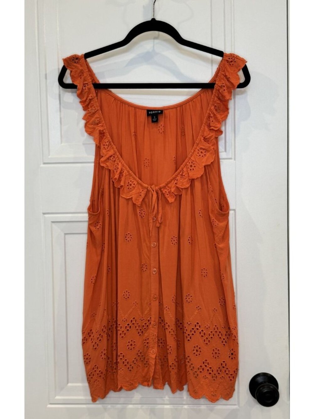 Torrid Coral-Orange Eyelet Ruffle Button DownTank 3xl Lightweight Flowy EUC